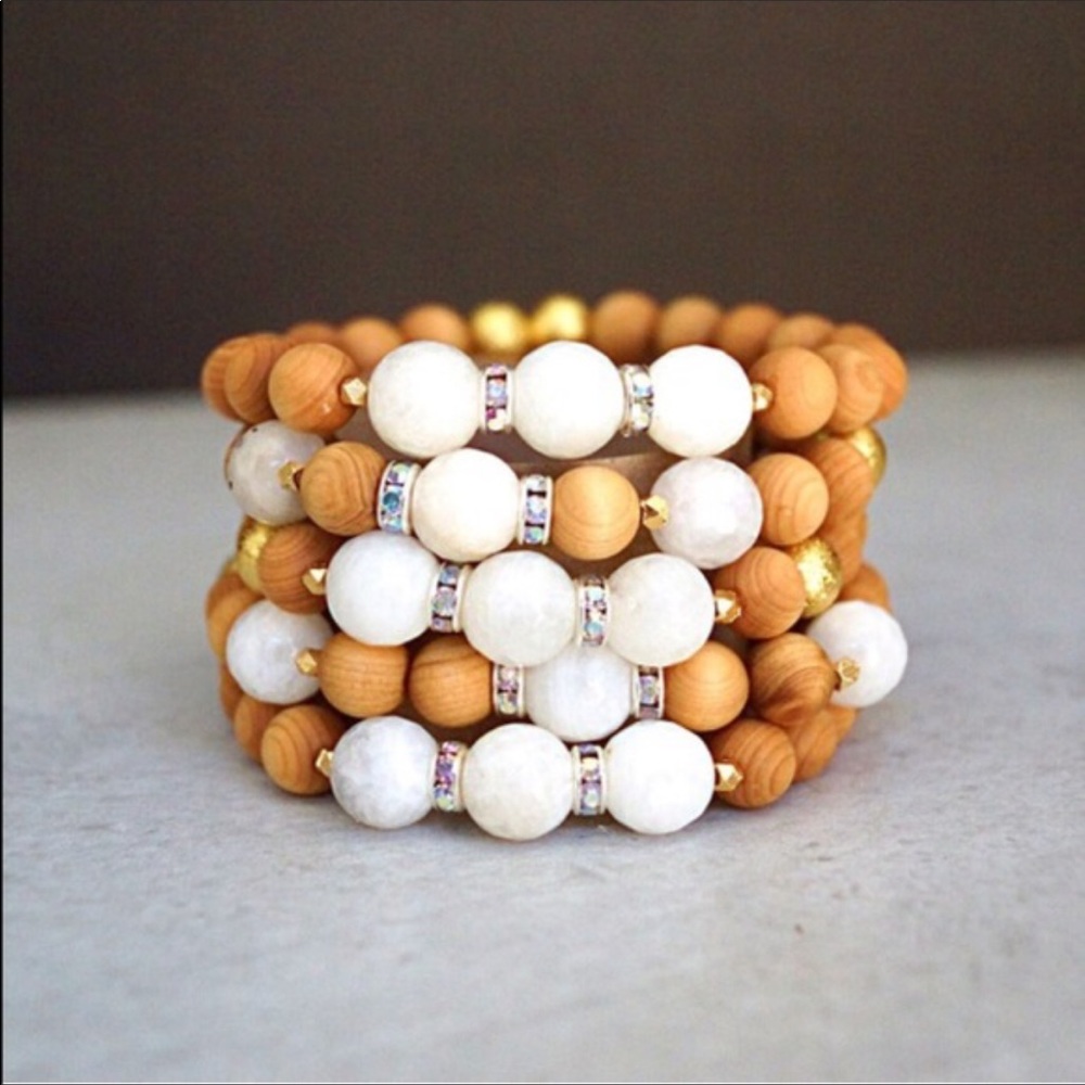 Function & Fringe Sandalwood Bead bracelet - Picture 3 of 6